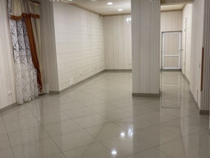 Оредна приміщення Хуст