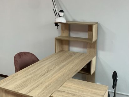 Місце майстра манікюру ЦЕНТР Хмельницкий