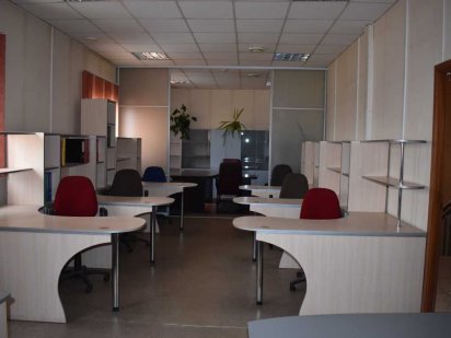 Оренда мебльованого офісу, де постійно є світло та інтернет Хмельницький