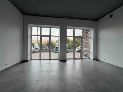 Оренда фасадної комерції 73.6 м2, центр міста Хмельницкий