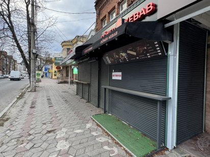 Оренда фасадного приміщення Центр Хмельницкий