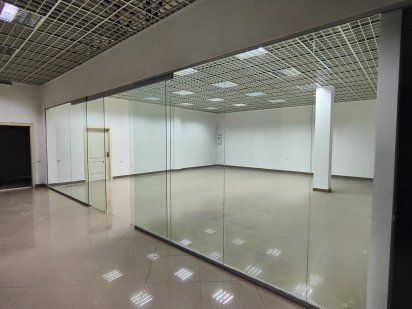 Здається приміщення в сучасному аквапарку "7 океан" Хмельницький