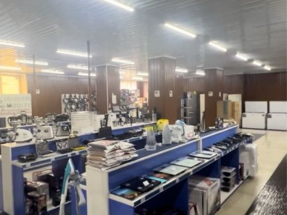 Оренда в центрі міста 300 кв 1 поверх Немирів