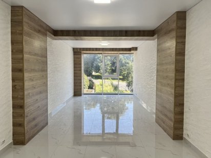 Оренда приміщення з панорманими вікнами Хмельницький