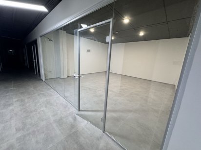 Приміщення/офіс в оренду на довгий термін Хмельницький