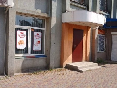 Здається в оренду приміщення, площею 50м2, прохідне місце, біля ринку Хмельницький