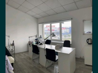 ЛЕВОБЕРЕЖНЫЙ 3. Аренда рабочего места мастера маникюра и педикюра. Слобожанське