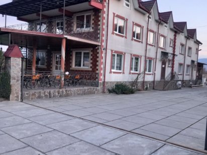 Здаєтся. в Аренду .Приміщення.використовувалось як Кафе.Магазин.Офіс. Тячев