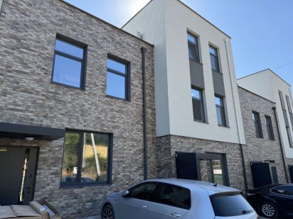 Здається в переше  Тенхаус центр Минай