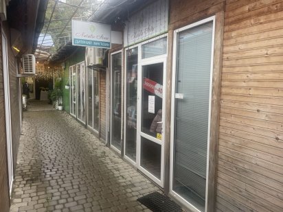 Оренда бутічка 28м2 Русская Поляна