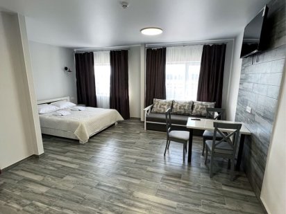 Готель “DAK” Миронівка Мироновка