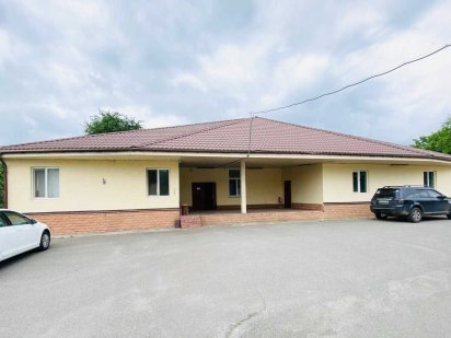 Здається майновий комплекс (Хлібзавод+магазин+склад) в м.Ржищів Ржищів