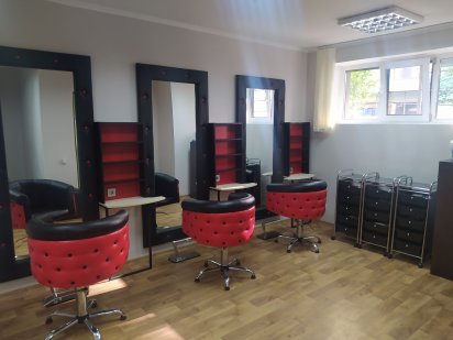 Оренда або продаж салон-перукарня с.Щасливе Счастливое