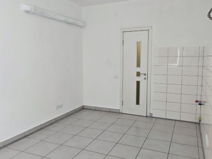 Оренда комерційного приміщення у Львів, Винники, вул.. Сахарова, 10 А Винники