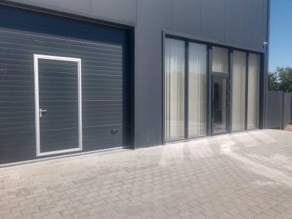 Оренда  приміщення під  магазин ,склад, автосервіс детелінг Городок