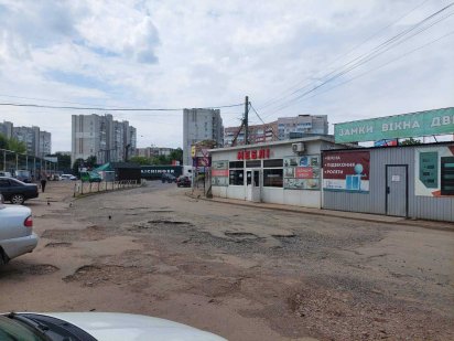 Оренда магазину ринок Галицьке перехрестя Малехів