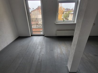 Оренда офісних приміщеннь Здам  офіс в оренду Скнилов