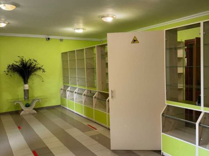 приміщення під бізнес  м. Жовква Жолква