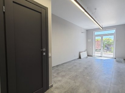 Аренда помещения в Кадоре на Таирова под офис, салон и другое Лиманка