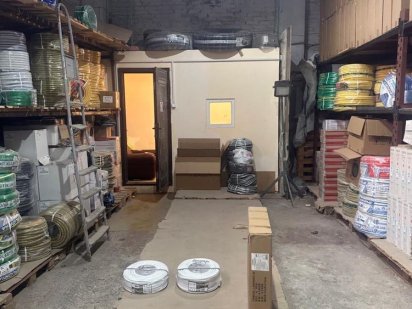 Здам в оренду складське приміщення 204 м кв.,Полтава,Серьогіна,11, Гожулы