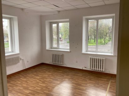 Оренда комерційного приміщення. Смт. Диканька. Центр Диканька