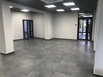 ОРЕНДА 65кв.м,центр,1 поверх,м.Острог Острог