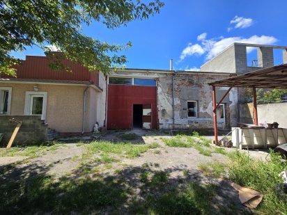 Здається в оренду приміщення м.Острог Острог