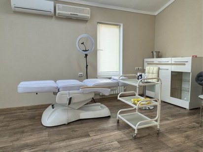 Аренда місця косметолог, бровіст, масажист, лешмейкер Степная