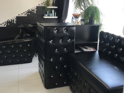 СРОЧНО 1300грн!!! Сместо маникюра педикюра в салоне красоты пр.Науки 