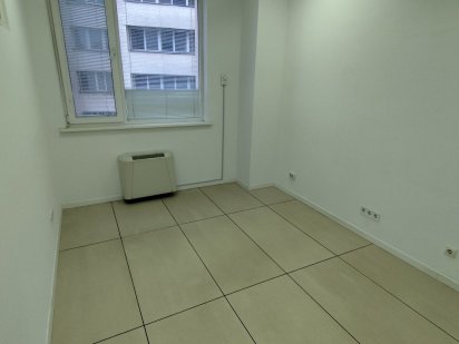 Оренда офісу центр 12м2 вул. Клочківська 99А Степная