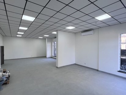 Здам в Оренду комерц. приміщення 91кв.м., м. Волочиськ, ЖК Панорама. Волочиськ