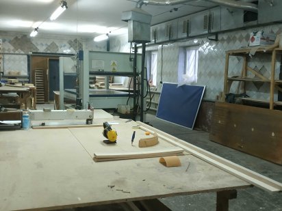 Діючий комплекс з виробництва меблів Белозерье