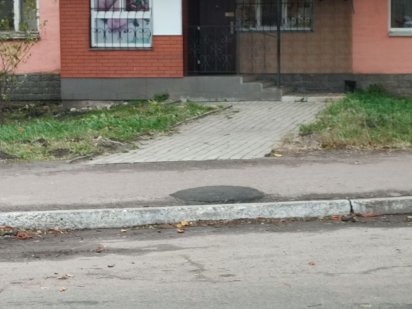 Здається в оренду магазин в центрі міста Бахмач