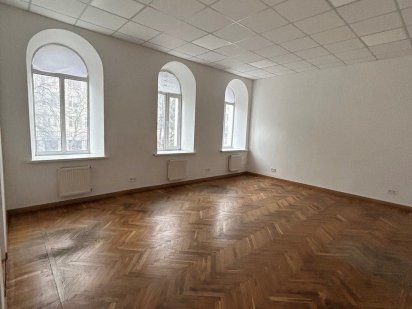 Приміщення у Бізнес центрі К2 Полтава