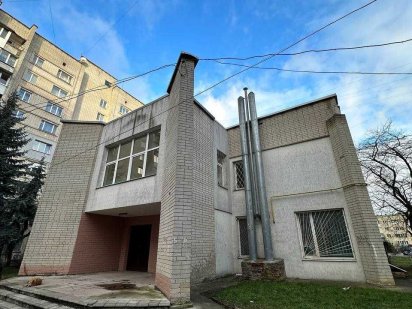 Рівне. Здається окреме приміщення вільного призначення Ровно