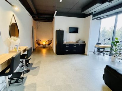 Оренда місця для Бровиста , манікюру / педикюру Рівне