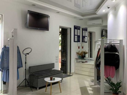 Здається в суборенду комерційне приміщення . Центр міста . Полтава