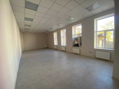 Оренда приміщення в центрі міста, вул. Воскресенська 13/7 (70м2) Суми