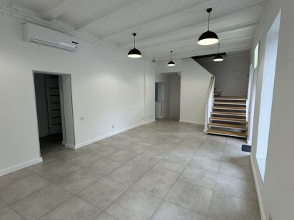 Оренда приміщення під ваш бізнес Чернівці Черновцы