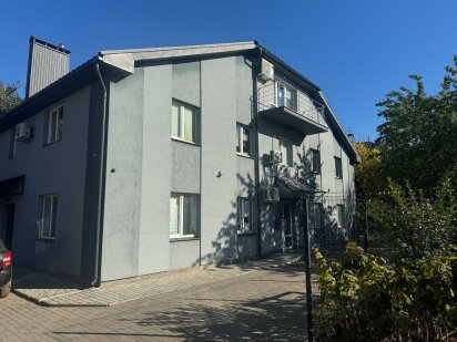 вул. Кузнечна офіс 80 м.кв. Суми