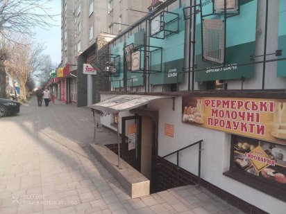 Прохідне місце, вул.Комарова-Героїв Майдана Чернівці