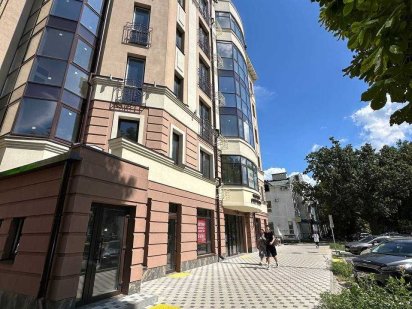 Новий будинок в центрі. Оренда приміщення. Планування, ремонт,під вас Полтава