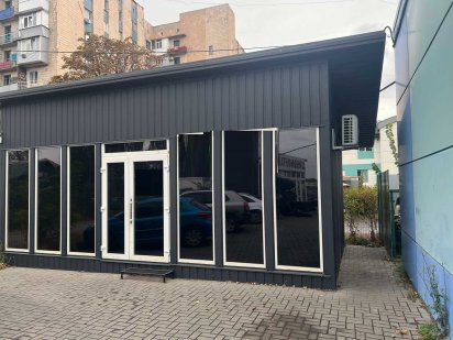 оренда магазину під автотовари Полтава