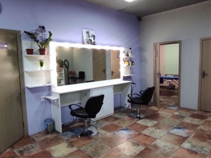 Оренда робочого місця для перукаря, візажиста, майстра манікюру Суми