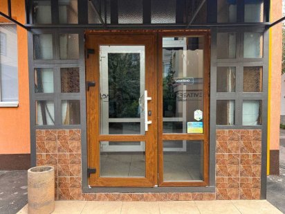 Оренда приміщення з окремим входом в центрі. Сонячний парк. Полтава