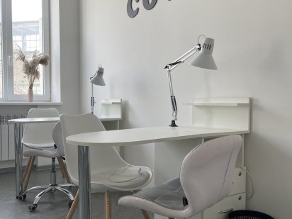 Оренда місця майстру манікюру  (пл Павленківська) Полтава