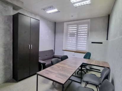 Оренда приміщення Центр, біля театру