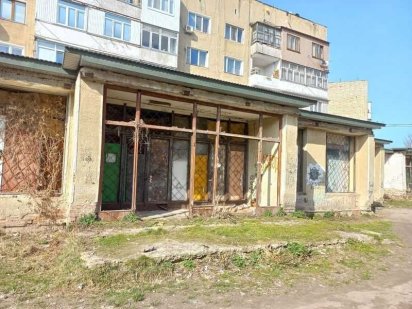 Оренда приміщення під магазин 599м2 м.Чернівці Чагор