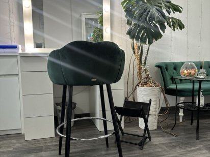 Оренда бровіст , візажист Полтава