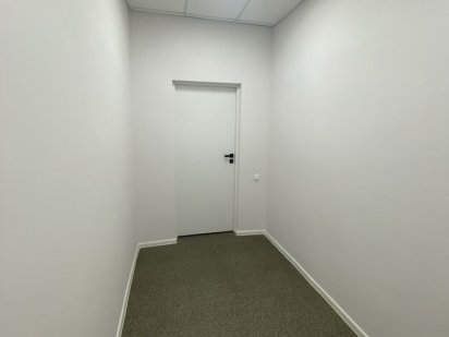 Оренда офісу 6,8 кв.м. в Центрі на Майдані! Рівне